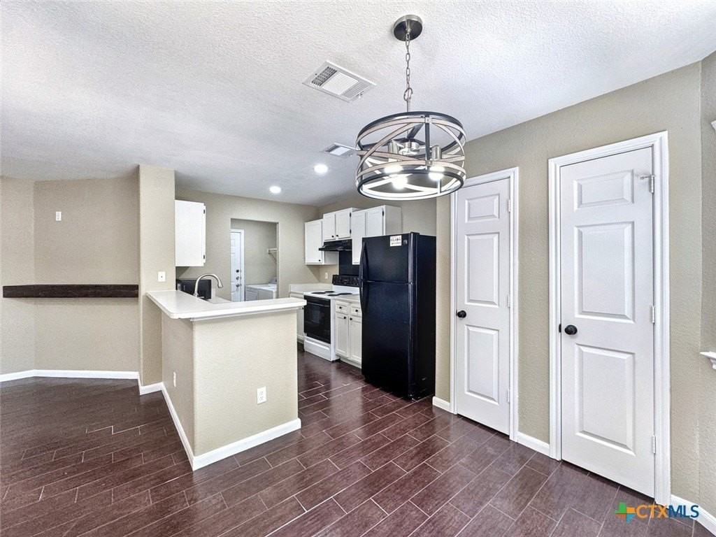 833 Sagewood Trl - Photo 3 of 19