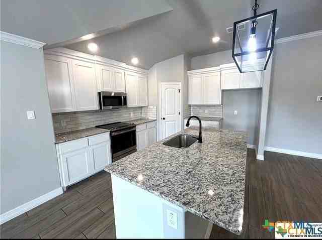 3827 Leming Court - Photo 4 of 8