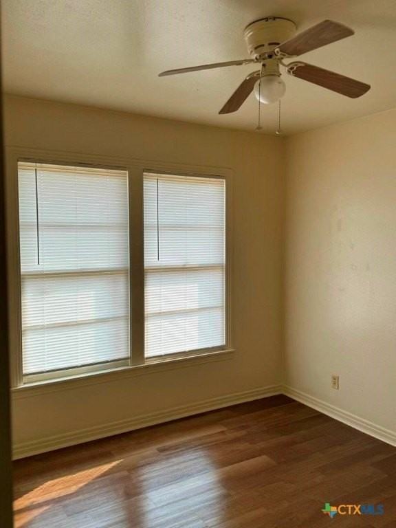 1109 Estelle Ave - Photo 6 of 34