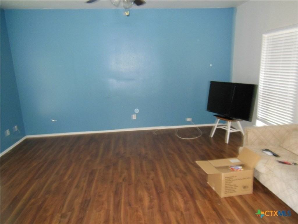 1641 Kuehler Avenue - Photo 6 of 30