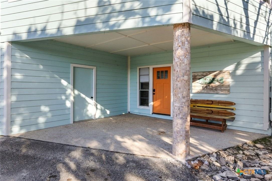 1433 Riviera Dr - Photo 5 of 48