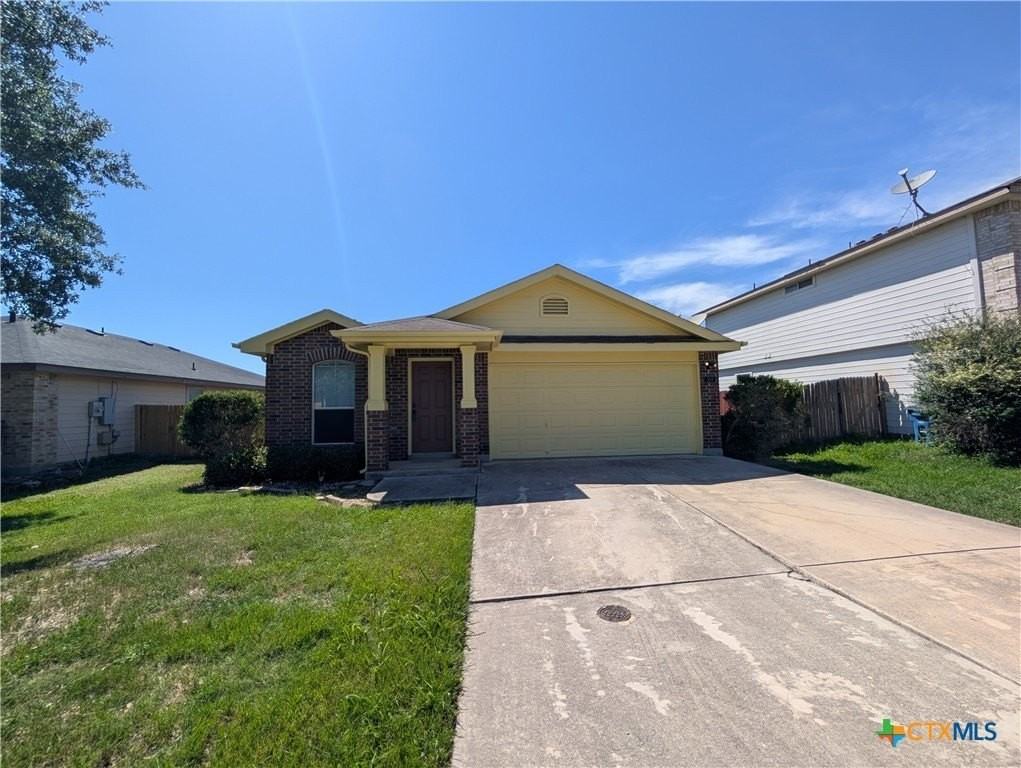 369 Starling Crk - Photo 2 of 28