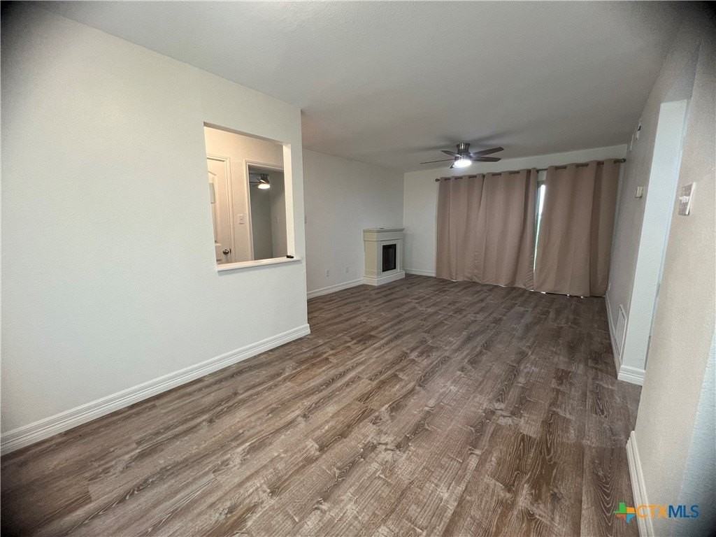 1033 Parkview Dr Apt G38 #G38 - Photo 7 of 23