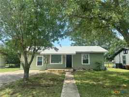 featured image of 615 Melrose St