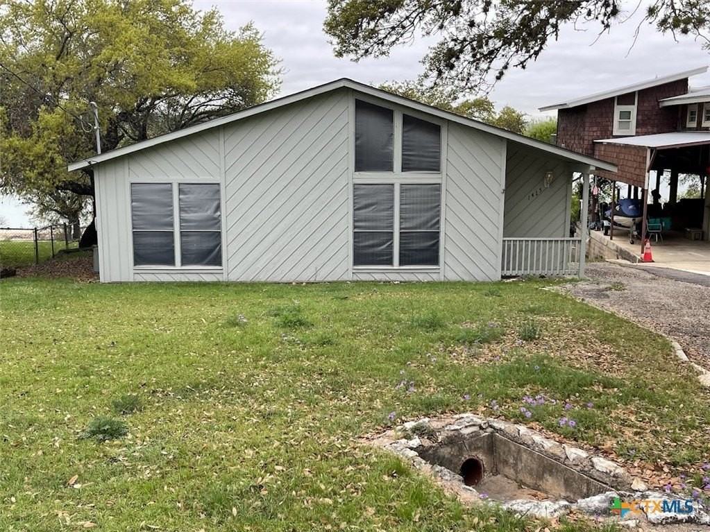 1415 Glenn Drive - Photo 2 of 27