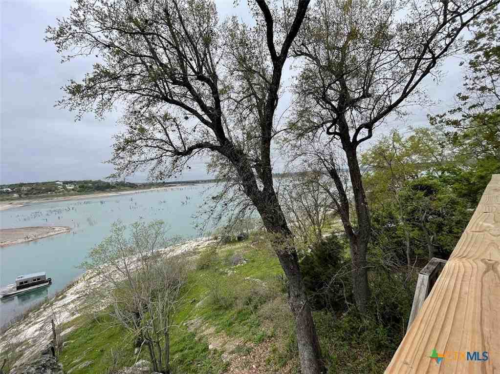 1415 Glenn Drive - Photo 3 of 27