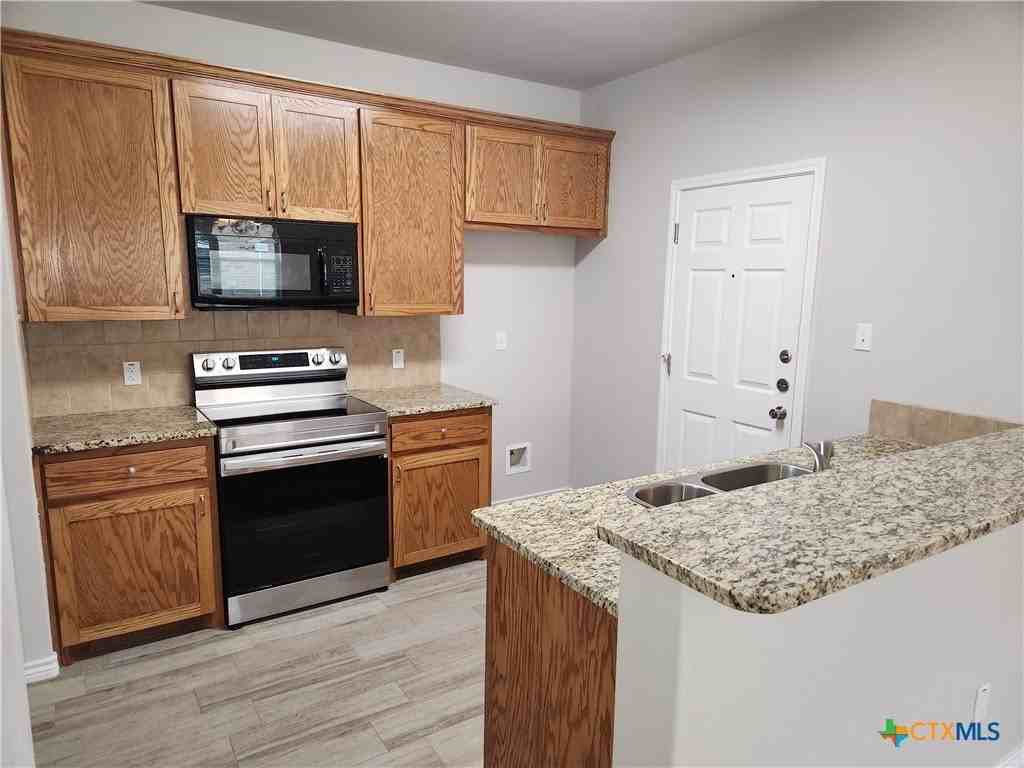 332 Arnold Dr Unit A #A - Photo 3 of 9