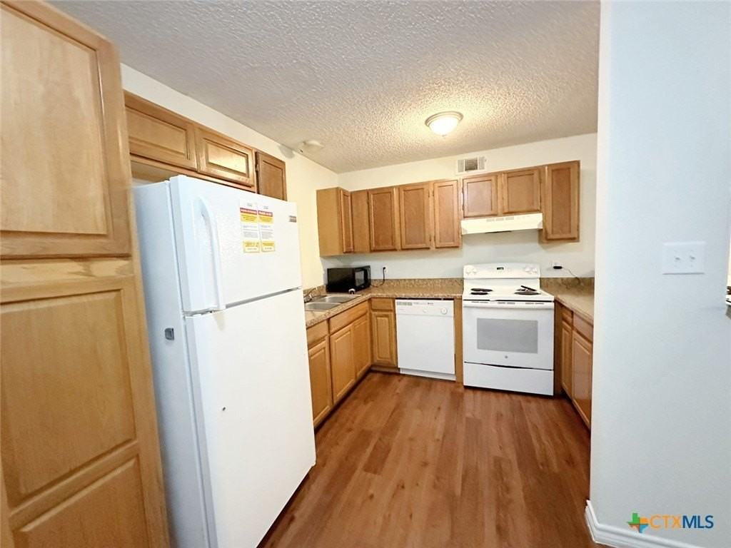 20105 San Marcos Hwy #1B - Photo 7 of 14