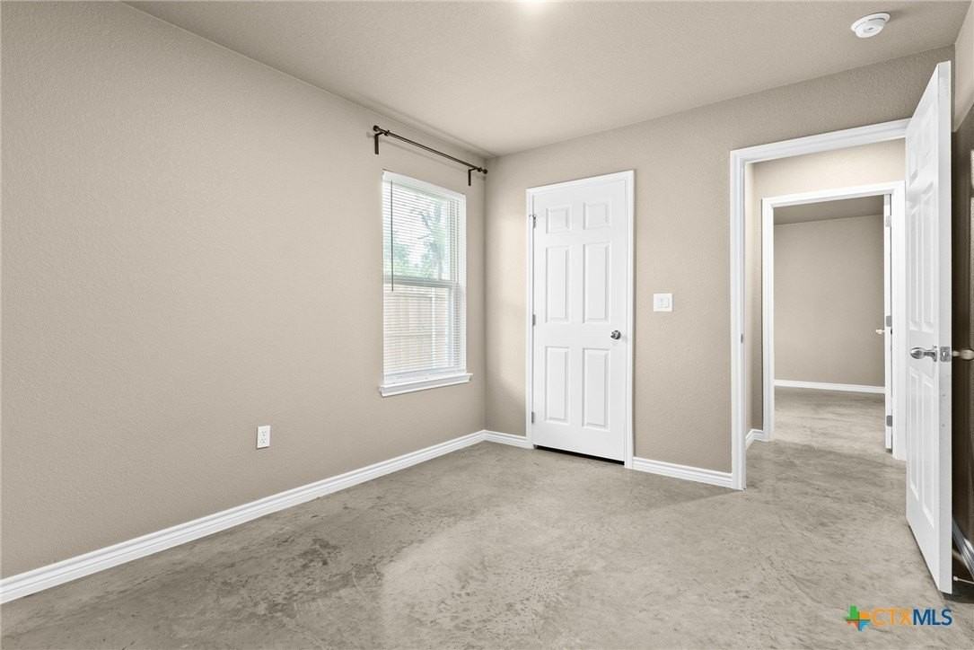 2011 Wood Street - Photo 2 of 12