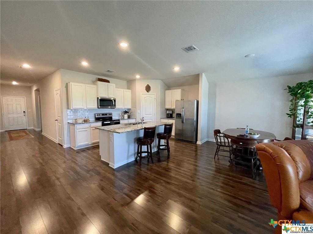 2125 Wood Drake Ln - Photo 4 of 15