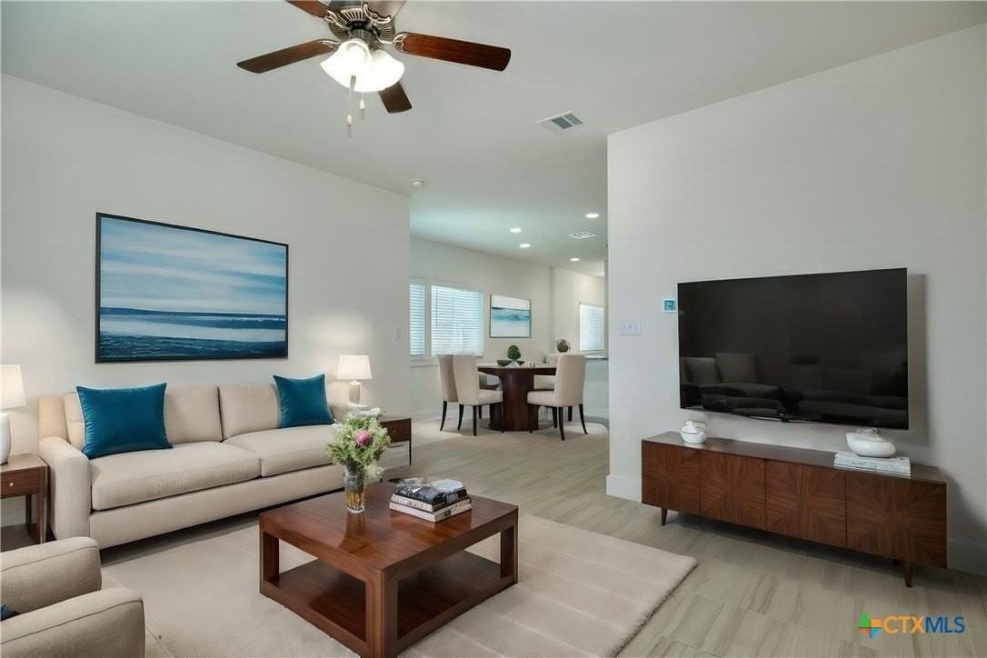 303 Alamar Knot Way - Photo 4 of 23