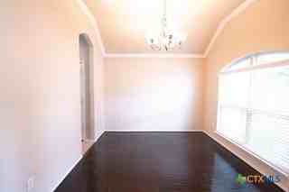 229 Primrose Way - Photo 3 of 15