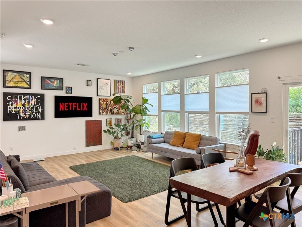 1200 Willow Dr - Photo 4 of 39