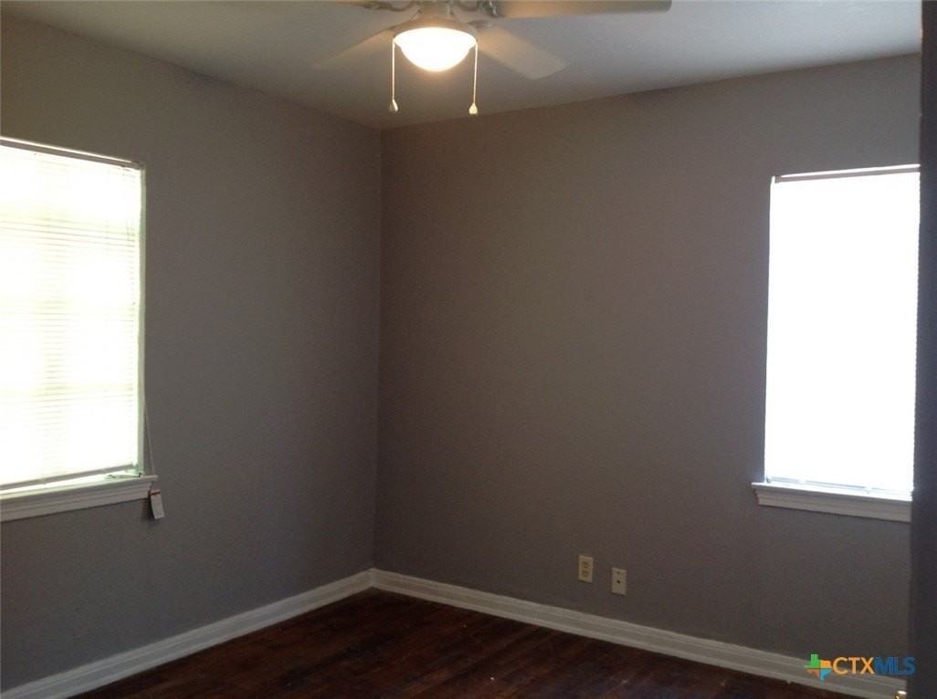 709 Northside Dr - Photo 3 of 6