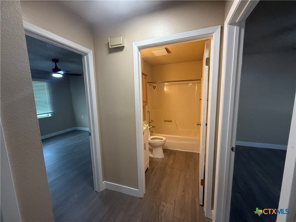 301 Rockwood Dr Apt K4 #K4 - Photo 5 of 10