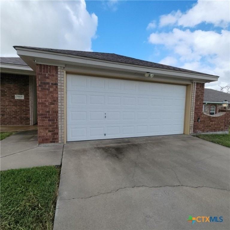 3509 Lauren St - Photo 4 of 35