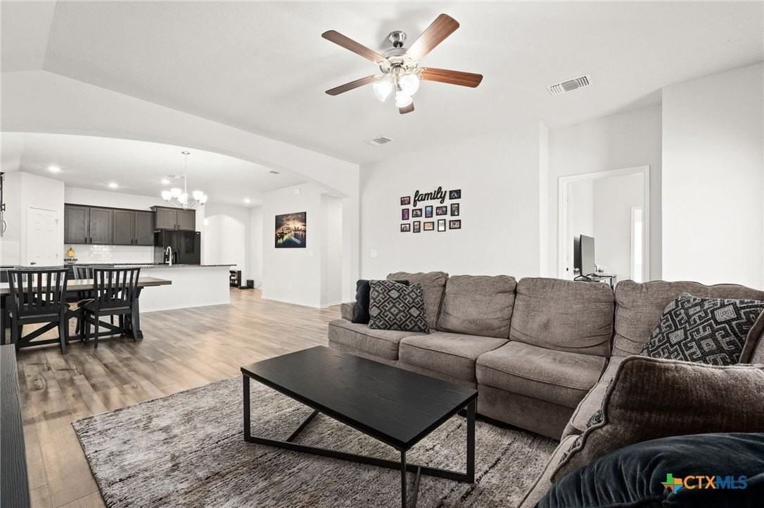 2341 Aylesbury Drive - Photo 3 of 15