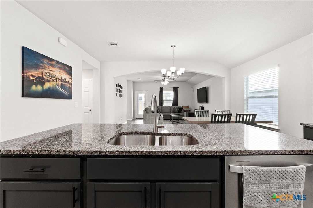 2341 Aylesbury Drive - Photo 6 of 15