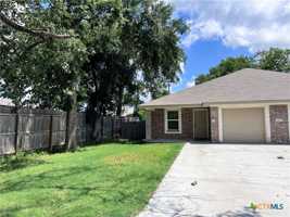 featured image of 1403 Natchez Trail #A