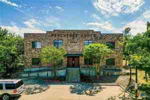 featured image of 1011 N Lbj Dr Apt 101 #101