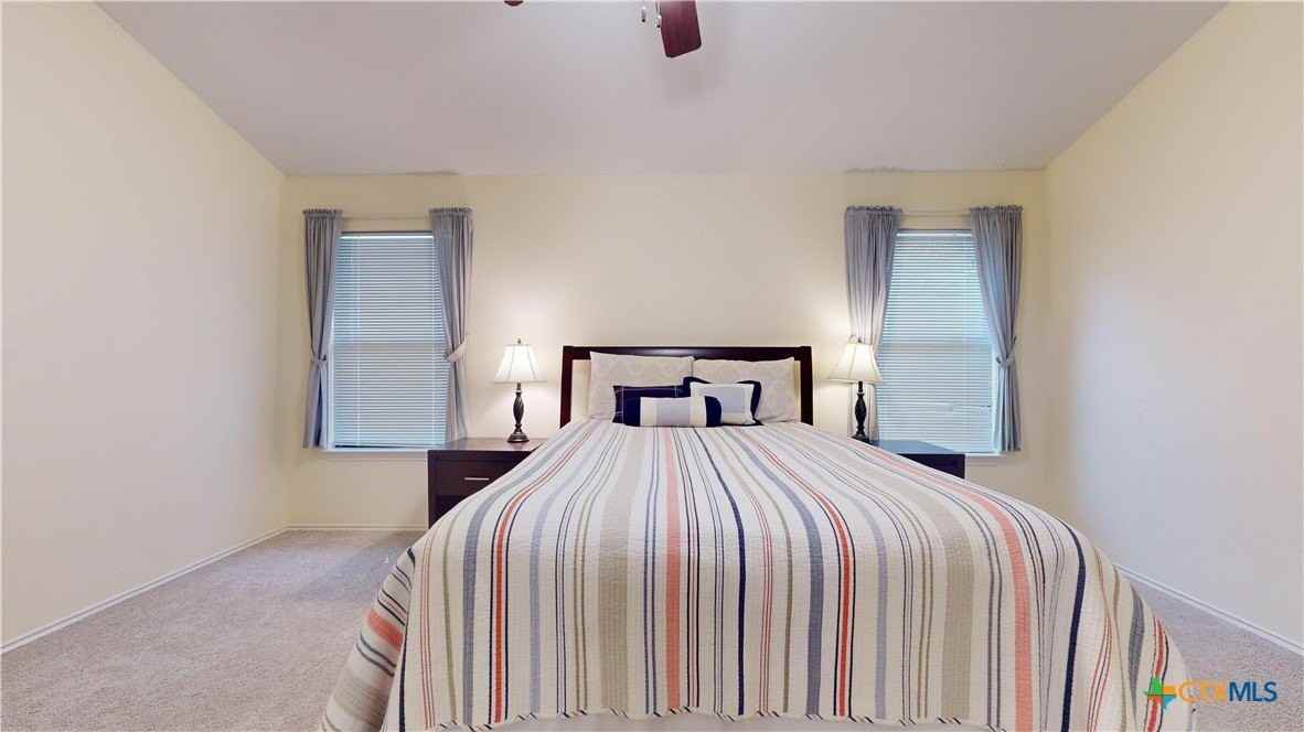 1021 Hillcrest Frst - Photo 7 of 48