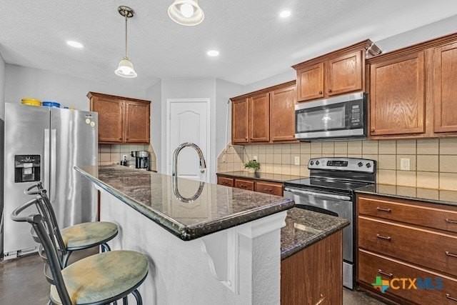 209 Sugar Maple Court - Photo 2 of 15