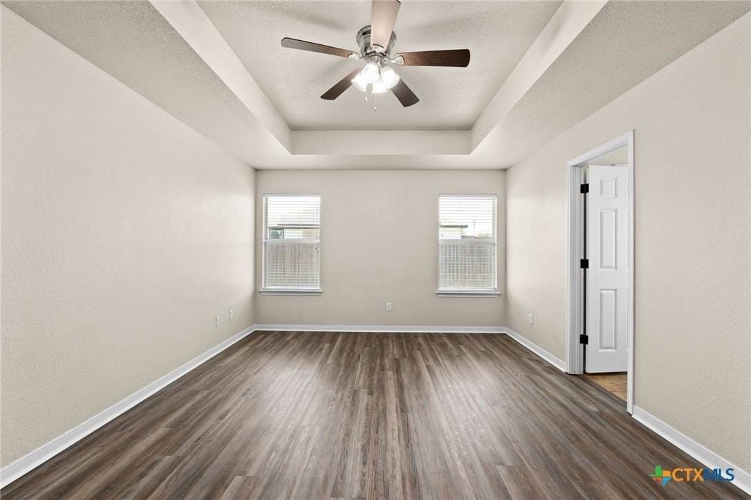 6501 Alvin Dr - Photo 4 of 14