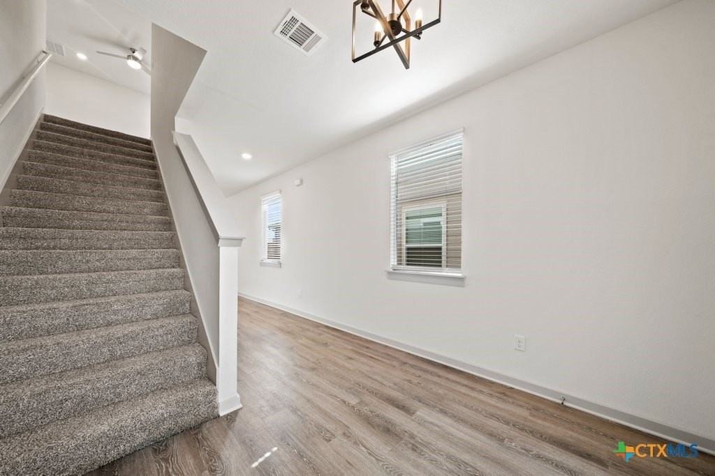 412 Wilshire Road - Photo 3 of 29