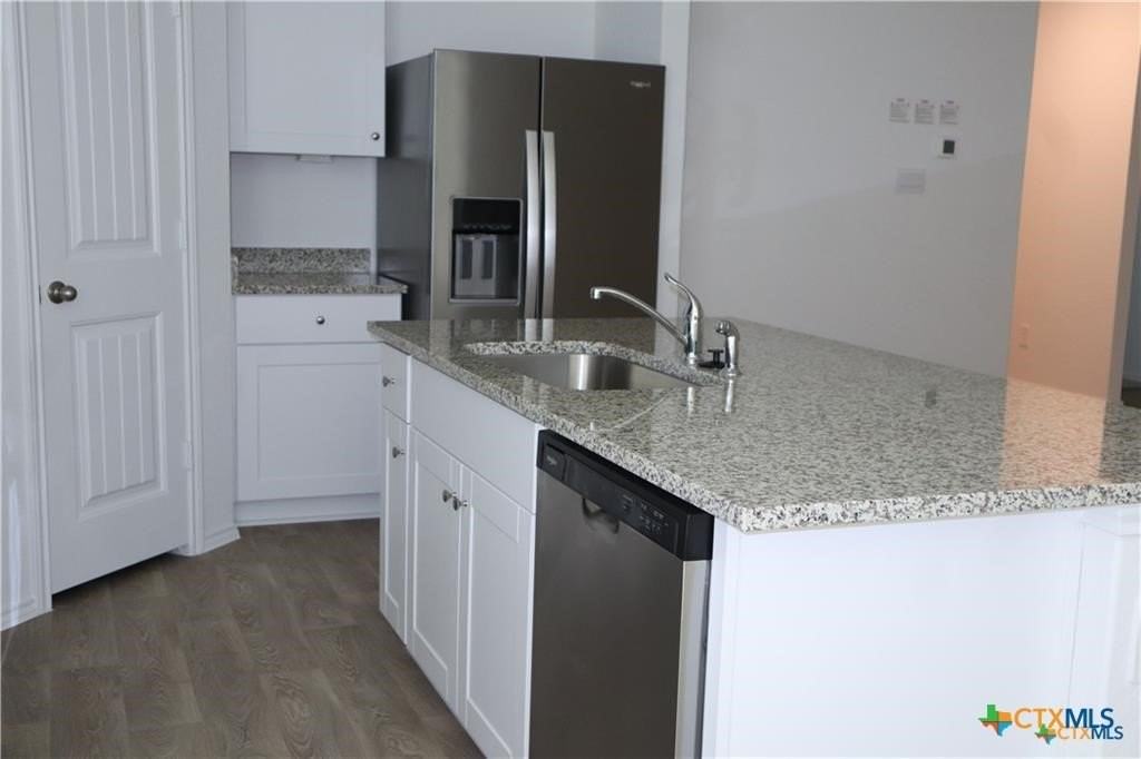 1056 Chachalaca Ct - Photo 4 of 18