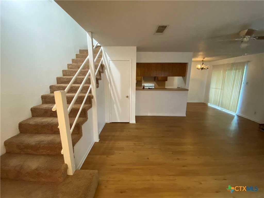 1703 North 38th Street #C - Photo 5 of 8