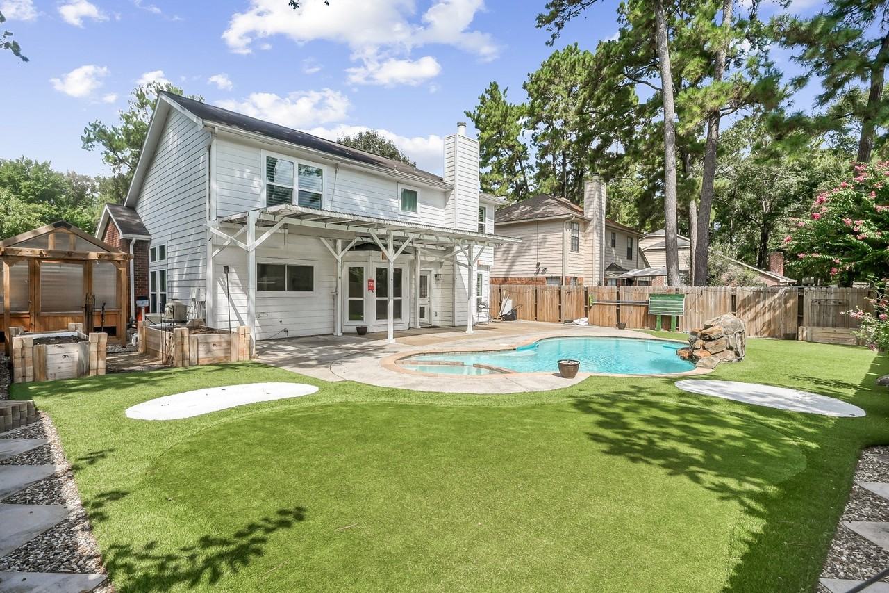 30 Village Knoll Pl - Photo 2 of 23