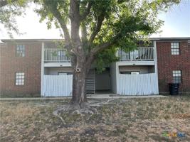 featured image of 2109 Hinkle Avenue #B