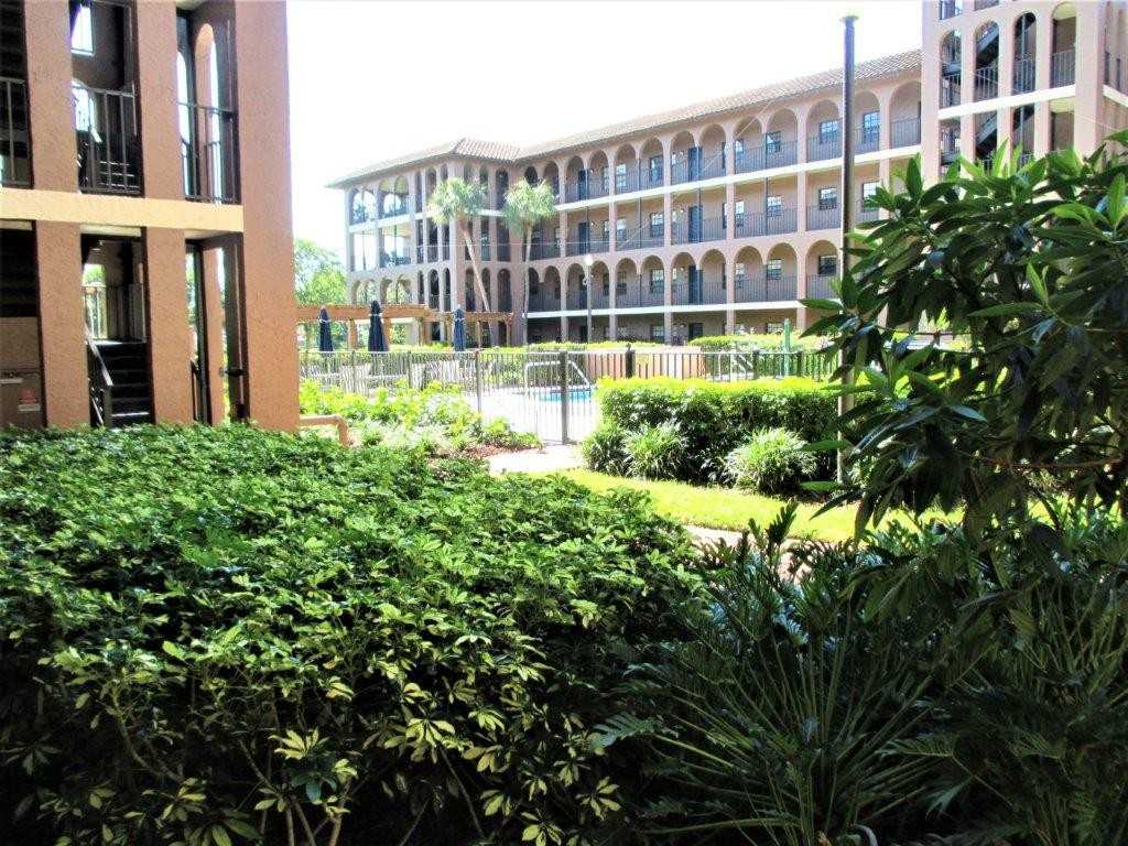 6100 Gulfport Boulevard South