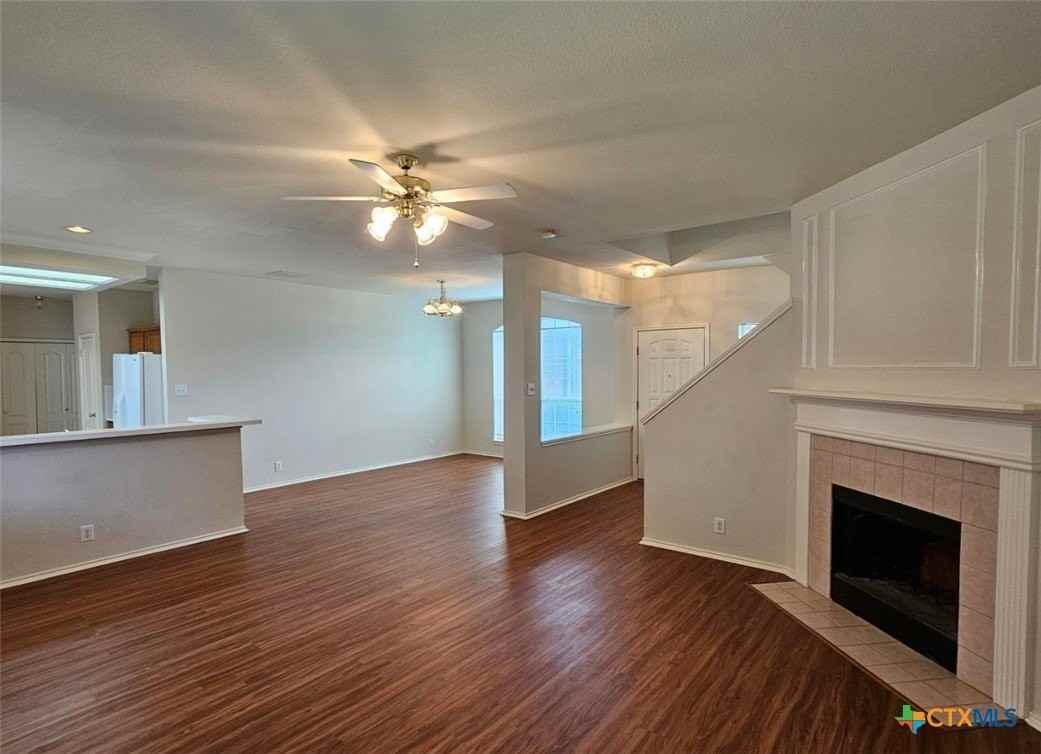 237 Tapwood Lane - Photo 6 of 19