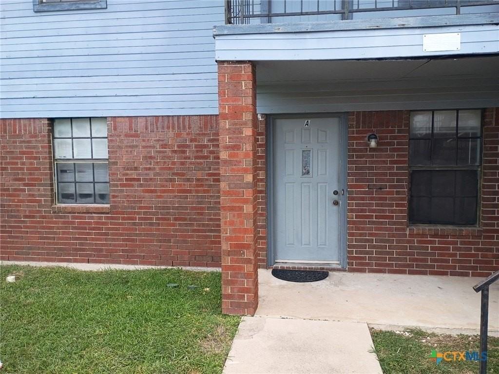 4805 Cedarhill Cir Apt A #A - Photo 2 of 2