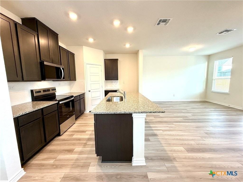 433 Panther Pass - Photo 5 of 45