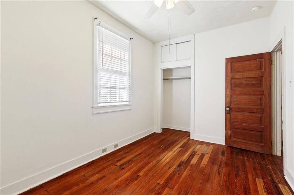 237 Elmeer Ave - Photo 7 of 12