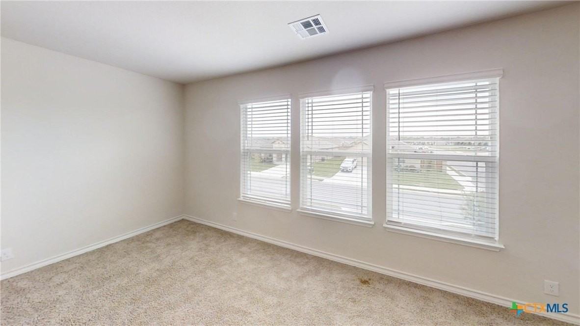 602 Steele Shallows - Photo 3 of 10