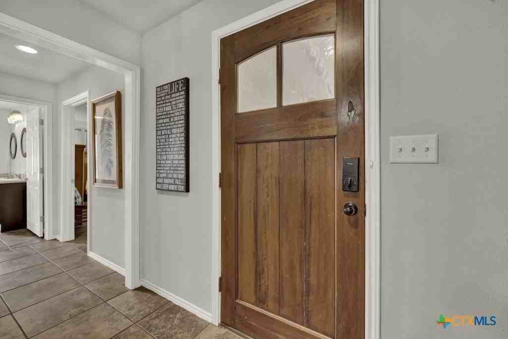 1015 Reiley Rd - Photo 6 of 45