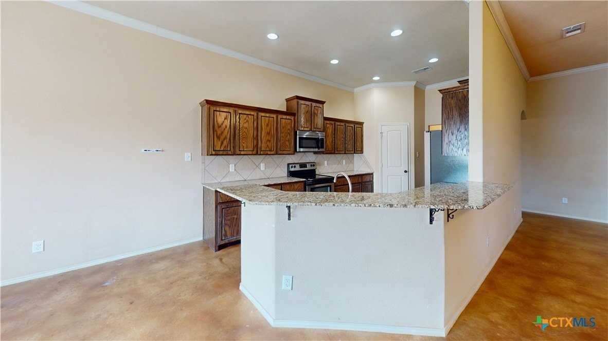 3401 Plateau Street - Photo 4 of 32