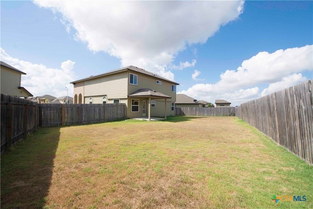 864 Foxfire Dr - Photo 2 of 14