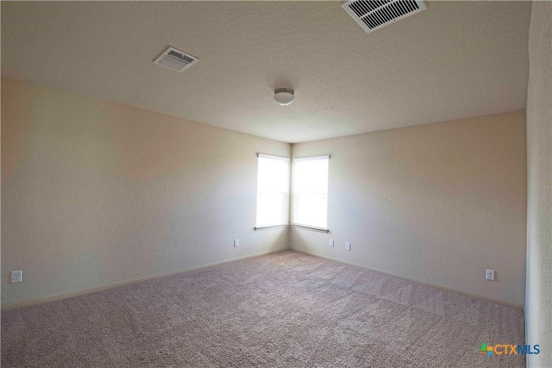 864 Foxfire Dr - Photo 7 of 14