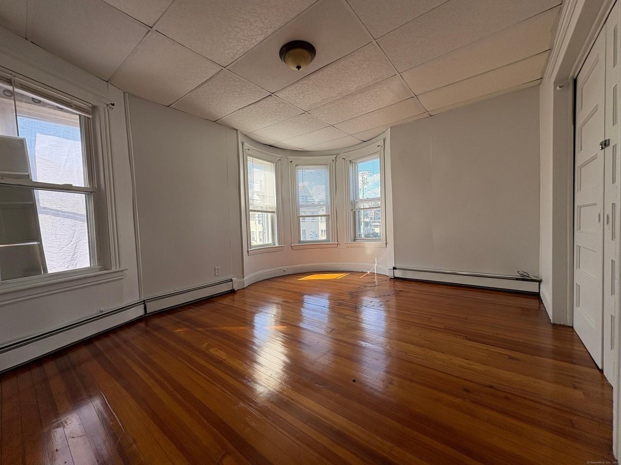 1368 E Main St Apt 2nd - Photo 4 of 28