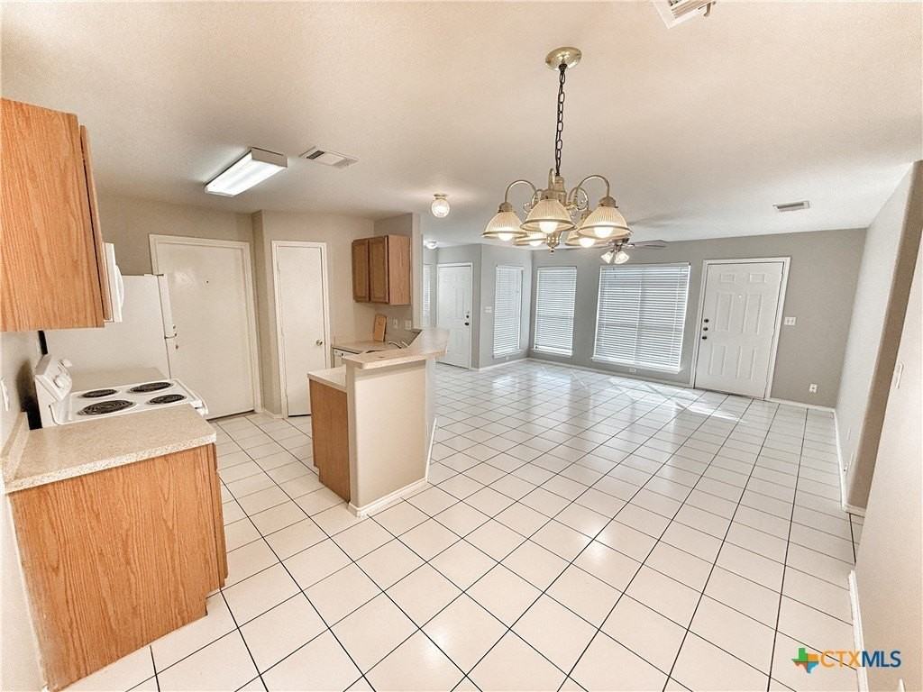 2754 Fm 1044 - Photo 4 of 25