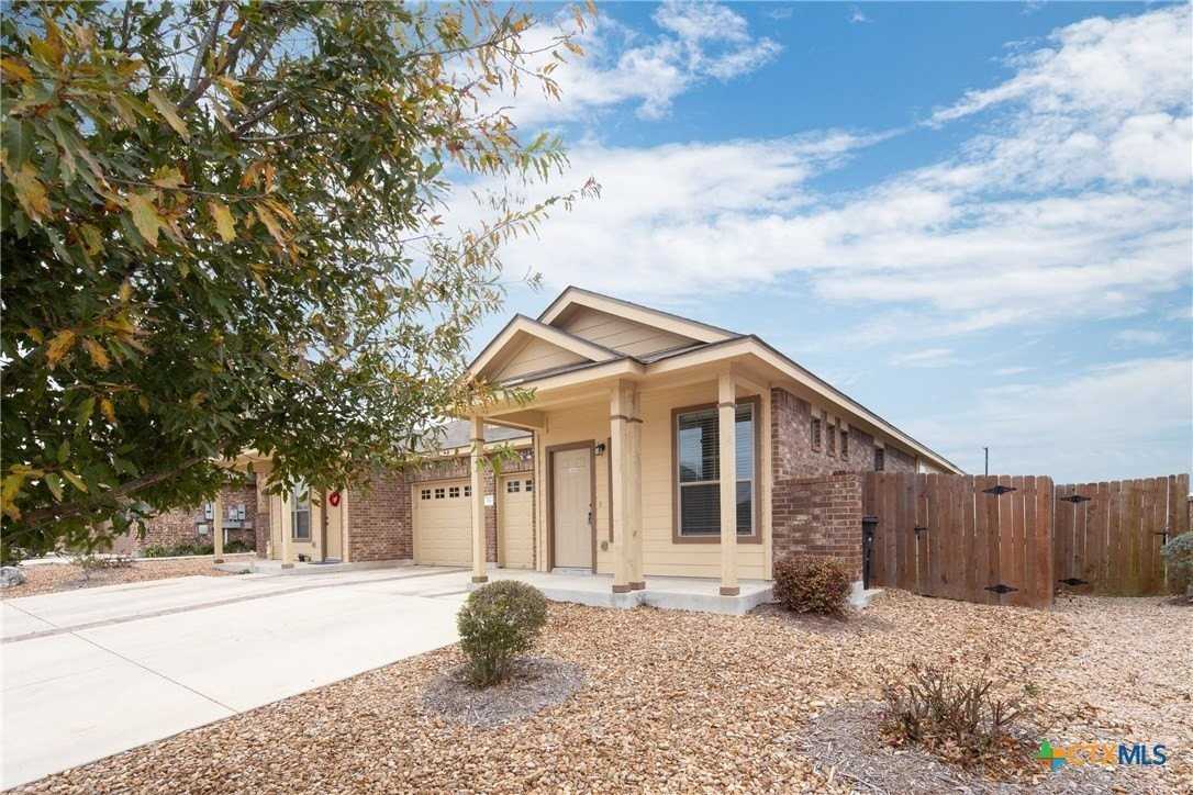 514 Creekside Cir - Photo 2 of 16