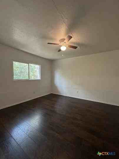 416 E Dunn Ave Apt 3 #3 - Photo 3 of 7