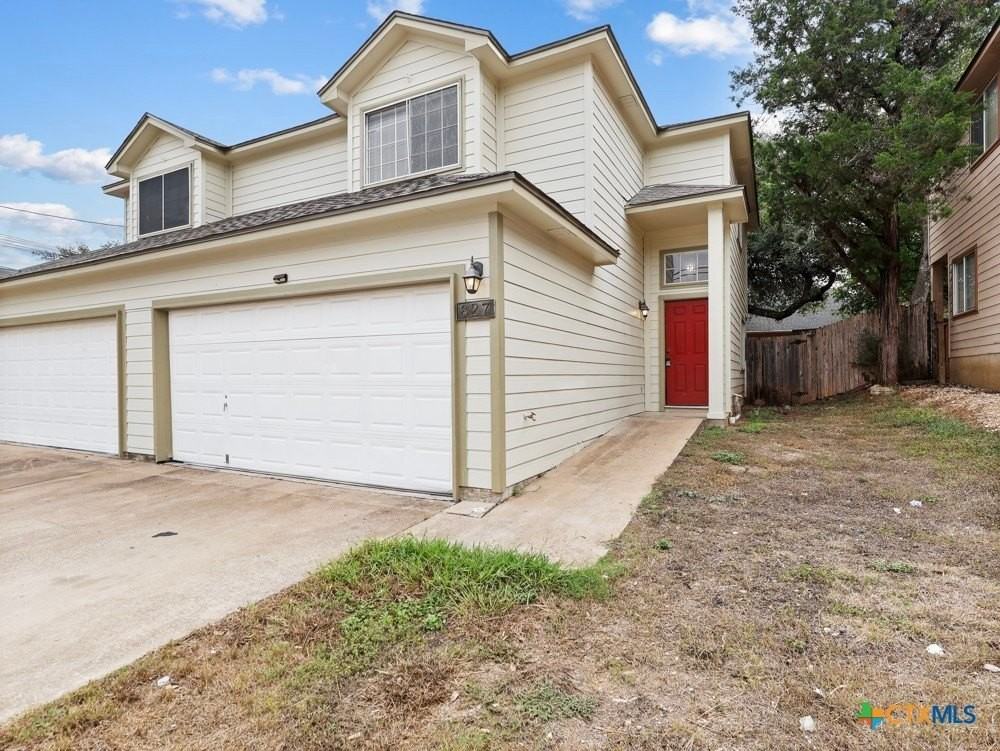 827 Sagewood Trl #827 - Photo 3 of 23