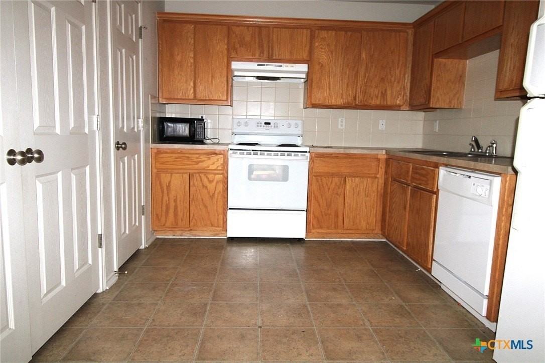 4102 Janelle Dr Unit A #A - Photo 2 of 8