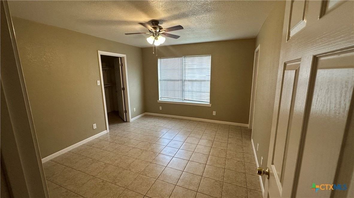 3209 Baldwin Loop Unit A #A - Photo 2 of 9