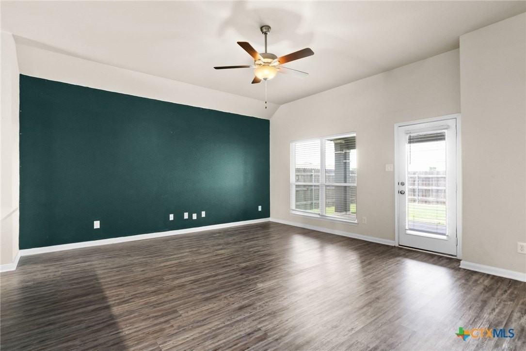 1772 Lummus Dr - Photo 2 of 15